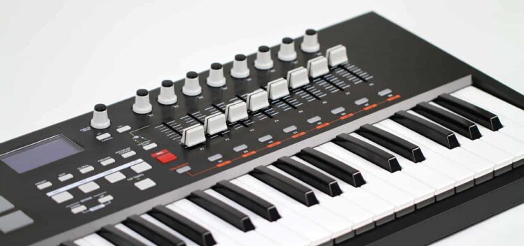 Akai MPK61 Testbericht