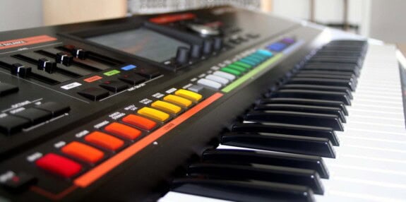 Roland Jupiter 80 Test