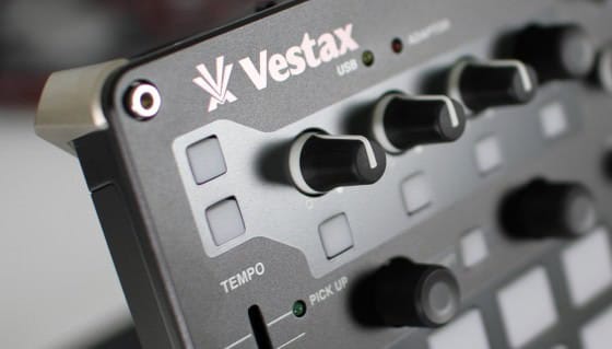 Vestax VCI-400 Testbericht Vestax VCI-400 Testbericht