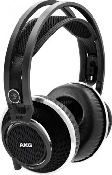 AKG K812