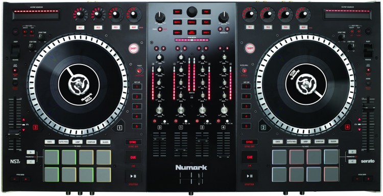 Numark NS7 II Test - Der DJ Controller von oben