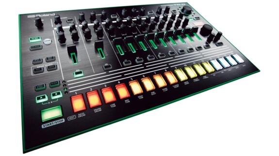 Roland TR-8 Test
