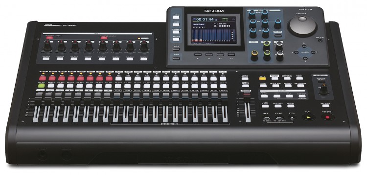 Tascam DP-32SD - Mehrspur-Recorder zur Band-Aufnahme