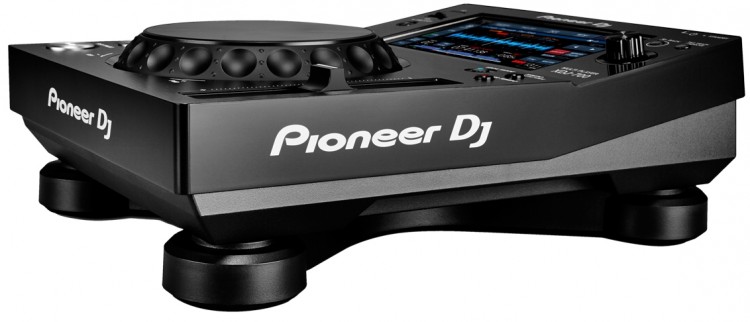 Pioneer XDJ-700