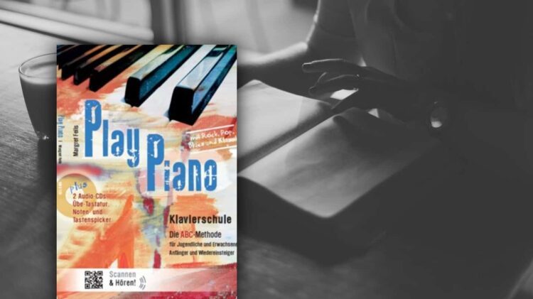 Play Piano