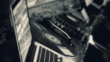 Klasse Stativ für DJ PA Mischpulte Laptops oder Gitarrencombos Top Qualität NEU 