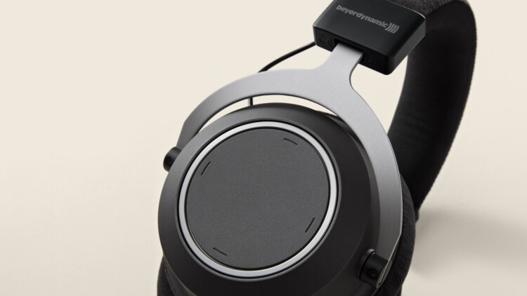 beyerdynamic Amiron Wireless Review