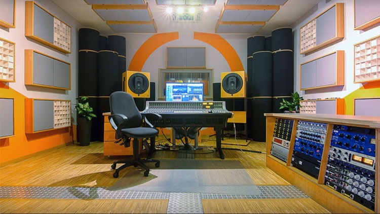 Audio Engineer werden: Ausbildung, Studium, Beruf & Gehalt ⋆ delamar.de