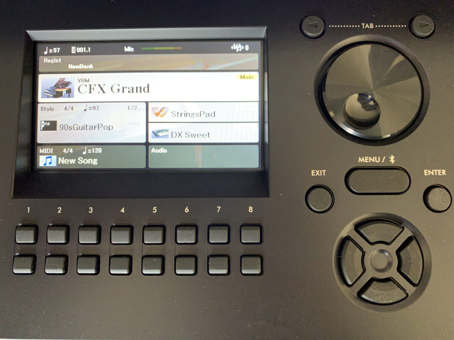 Yamaha DGX 670 Test Stagepiano und Keyboard in einem ⋆ delamar.de