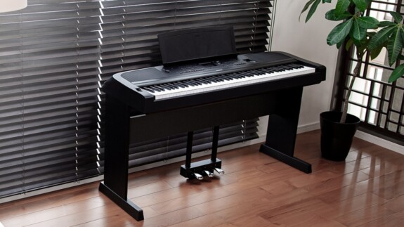 Yamaha DGX 670 Test