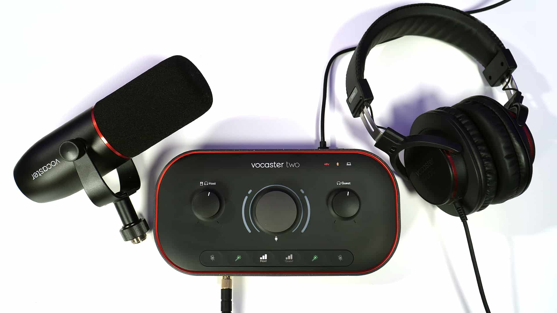 Focusrite Vocaster Two Studio Bundle