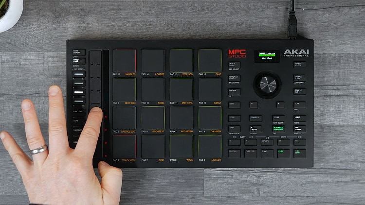 Akai Professional MPC Studio