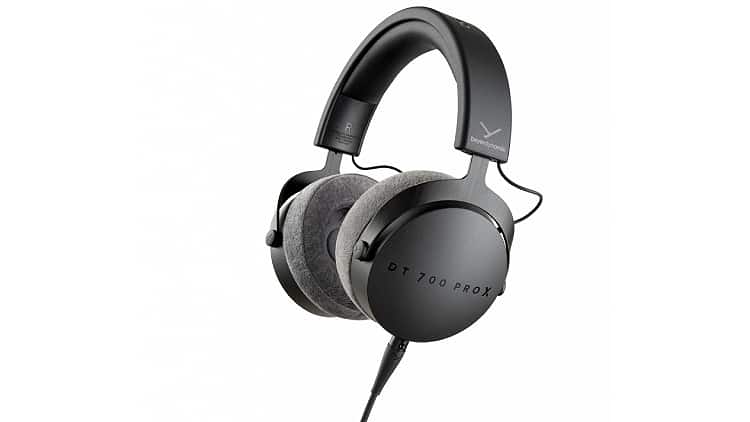 beyerdynamic DT 700 PRO X