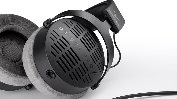 beyerdynamic DT 900 PRO X