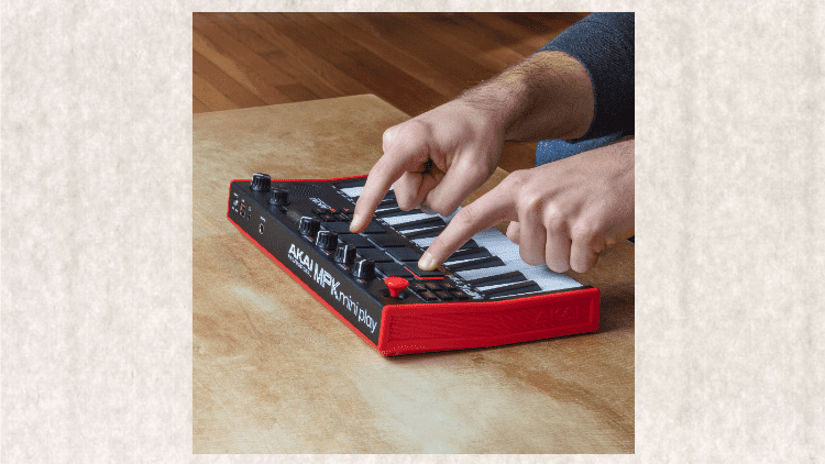 Akai Professional MPK mini Play mk3