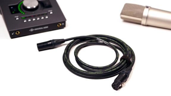 Cordial CRM FM-BLACK Test