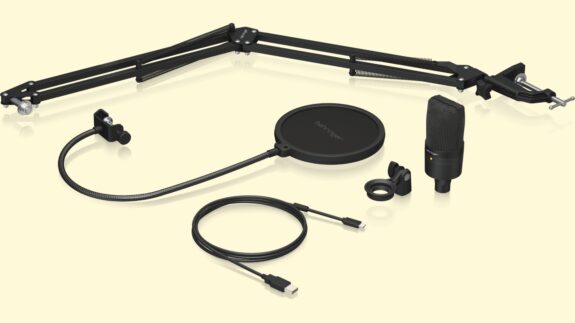 Behringer D3 PODCAST BUNDLE